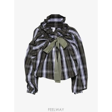 26 FW 파투 스쿱 넥 체크 러플 블라우스 TO0170267 TP456249520