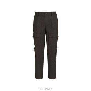 26 FW 브루넬로 쿠치넬리 버진 울 플란넬 카고 포켓 웨이스트 탭 팬츠 M038PF3010C338 TP45