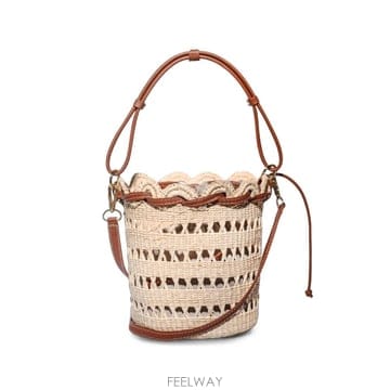 | Other Brand | 26 FW Sensi Studio woven scalloped bucket bag B083 TP459266026 FW Sensi Studio woven scalloped bucket bag B083 TP4