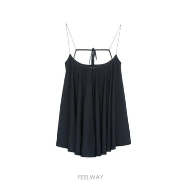 Jacquemus 26 FW ��ũ���� ���� �÷��� ž TOW00903AK00303 TP45495757526 FW ��ũ���� ���� �÷��� ž TOW00903AK00303 TP454957