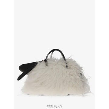26 FW 쟈크뮈스 small Turismo tote bag BAW00416EC25L04 TP45926009