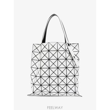 Issey Miyake 26 FW Bao Bao Issey Miyake ������ �г� ��Ʈ �� BB68AG04701 TP457624826 FW Bao Bao Issey Miyake ������ �г� ��Ʈ �� BB68AG0