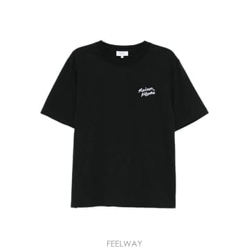 Maison Kitsune 26 FW ���� Ű���� �ڵ������ �ڼ� Ƽ���� MM00126KJ7025 TP45579666026 FW ���� Ű���� �ڵ������ �ڼ� Ƽ���� MM00126KJ7025
