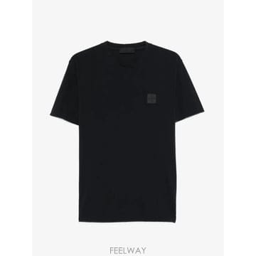 Stone Island 26 FW ������Ϸ��� 2100021 ������ ��ư ���� ũ������ S I  ����Ʈ Ƽ���� L1S1521000226 FW ������Ϸ��� 2100021 ������ ��ư ���� ũ������ S