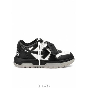 인더샵 Off-White 오프화이트 블랙 스니커즈