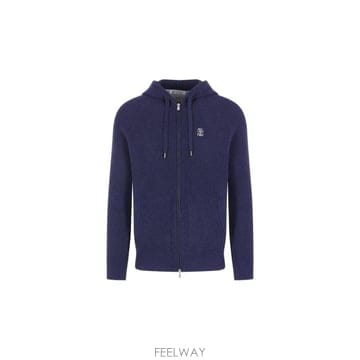 Brunello Cucinelli �δ��� BRUNELLO CUCINELLI ���ڷ� ��ġ�ڸ� ���̺� �ĵ��δ��� BRUNELLO CUCINELLI ���ڷ� ��ġ�ڸ� ���̺� ��