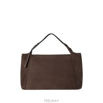 Brunello Cucinelli �δ��� BRUNELLO CUCINELLI ���ڷ� ��ġ�ڸ� ���� ��Ʈ���δ��� BRUNELLO CUCINELLI ���ڷ� ��ġ�ڸ� ���� ��