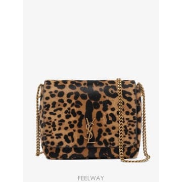 Saint Laurent 26 FW ���ζ� ����Ʈ ��Ż �ΰ� ���� ��� ũ�ν� �� 851557AAFQZ TP45927511126 FW ���ζ� ����Ʈ ��Ż �ΰ� ���� ��� ũ�ν� �� 8515