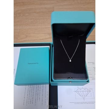 TIFFANY & Co Ƽ�Ĵ� 2�� (0.2ĳ��) �ָ��׾� �÷�Ƽ�� ���̾� �����(F.VS1)Ƽ�Ĵ� 2�� (0.2ĳ��) �ָ��׾� �÷�Ƽ�� ���̾� �����(F