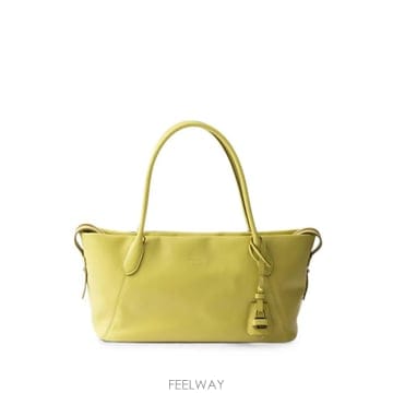 PRADA 26 FW ����� �캣�� ���� ���� ��Ʈ �� 1BG661VOOO2HF2 TP45713333626 FW ����� �캣�� ���� ���� ��Ʈ �� 1BG661VOOO2HF2 T