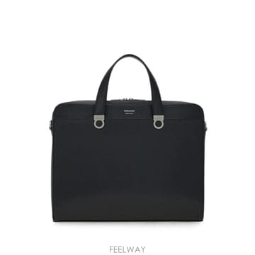 Ferragamo ���Ϲ�� ��󰡸� ��ġ�� �׷��� �긮�� ���̽����Ϲ�� ��󰡸� ��ġ�� �׷��� �긮�� ���̽�