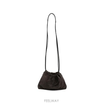 Brunello Cucinelli 26 FW ���ڷ� ��ġ�ڸ� ��ν�Ʈ�� ũ�ν� �� MBDLD2808C9795 TP45738984426 FW ���ڷ� ��ġ�ڸ� ��ν�Ʈ�� ũ�ν� �� MBDLD2808