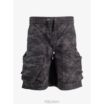 아미리 카무플라주 프린트 카고 쇼츠