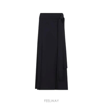 STUDIO NICHOLSON 26 FW ��Ʃ������ݽ� �� ����Ʈ Ÿ�� �ƽ� ��ĿƮ MILESWN1845 TP45716473926 FW ��Ʃ������ݽ� �� ����Ʈ Ÿ�� �ƽ� ��ĿƮ MILESW