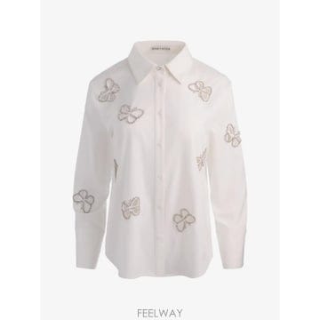 26 FW 앨리스앤올리비아 파인리 크리스털 장식 컷아웃 셔츠 CC606E15031 TP459284066