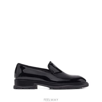 당일배송 Alexander McQueen 하이 샤인 라운드 토 로퍼