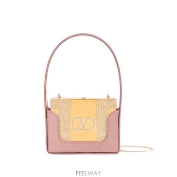 Valentino ���Ϲ�� �߷�Ƽ�� ����ٴ� ���ͷκ꽺Ű ũ������ �� ��ƾ ���̽� ��Ż �̳���� �̳�𿡸����Ϲ�� �߷�Ƽ�� ����ٴ� ���ͷκ꽺Ű ũ������ �� ��