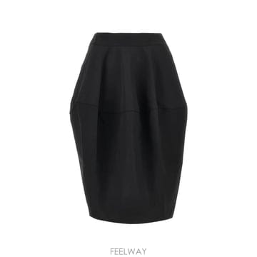 Jacquemus ���Ϲ�� ��ũ���� ���߷� ��ĿƮ���Ϲ�� ��ũ���� ���߷� ��ĿƮ