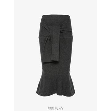 Jacquemus ���Ϲ�� ��ũ���� The Fiocco tie fastening flounce hem skirt���Ϲ�� ��ũ���� The Fiocco tie fastening flounce hem