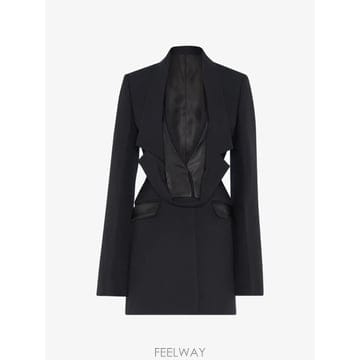 Jean Paul Gaultier 26 FW �������쿡 ������ Į�� ���Ϸ��� ���� �� ��Ŷ 2604WJA052W12084 TP45871505226 FW �������쿡 ������ Į�� ���Ϸ��� ���� �� ��Ŷ 260