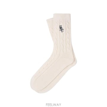 26 FW 스포티앤리치 케이블 니트 자수 양말 AC09676302WH37 TP457448057