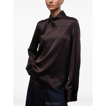 26 FW 스타우드 로즈 푸시 보우 버튼 백 블라우스 R26F1119SN TP458761903