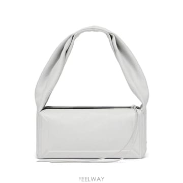 Maison Margiela 26 FW �������������� �̽�Ʈ ����Ʈ ���� �ڽ� �� SB1WD0064P8982 TP45488938926 FW �������������� �̽�Ʈ ����Ʈ ���� �ڽ� �� SB1WD0