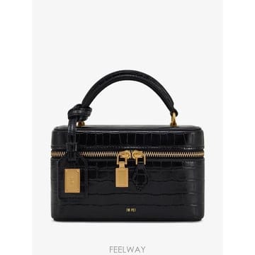 | Other Brand | 26 FW JW Pei Ŭ���� ũ��Ŀ���� ����Ʈ ��Ʈ �� 2T3211 TP45768239326 FW JW Pei Ŭ���� ũ��Ŀ���� ����Ʈ ��Ʈ �� 2T3211 T