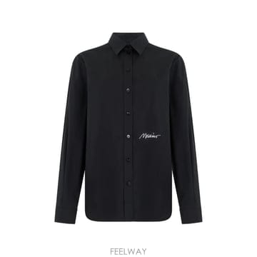 26 FW 모스키노 로고 자수 긴소매 셔츠 A02249996 TP455047010