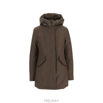 Woolrich 26 FW �︮ġ ��ƽ �ĵ� ��Ʈ CFWWOU0580FBUT0001 TP45747877426 FW �︮ġ ��ƽ �ĵ� ��Ʈ CFWWOU0580FBUT0001 TP45747