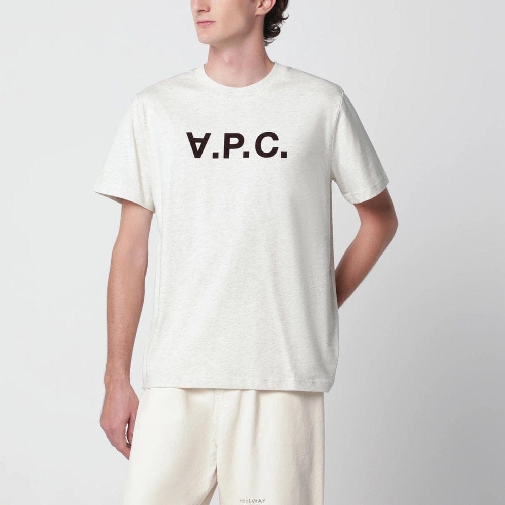 A.P.C. 26 F/W A.P.C ����� ECRU ���Ĵٵ� �׷��� VPC ��ư  B005236337226 F/W A.P.C ����� ECRU ���Ĵٵ� �׷��� VPC ��ư  B00