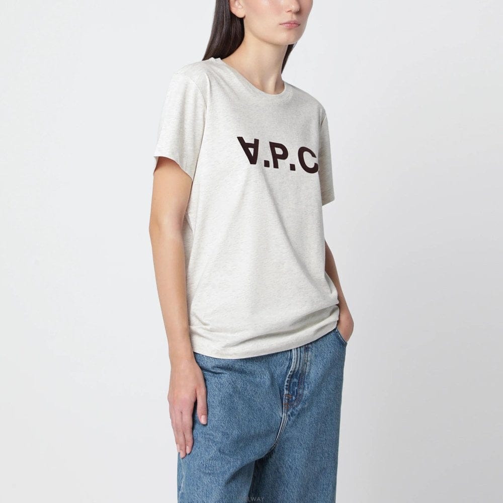 A.P.C. 26 F/W A.P.C ����� ECRU ��ư Ƽ���� COHBM-F26 B005236337426 F/W A.P.C ����� ECRU ��ư Ƽ���� COHBM-F26 B005236