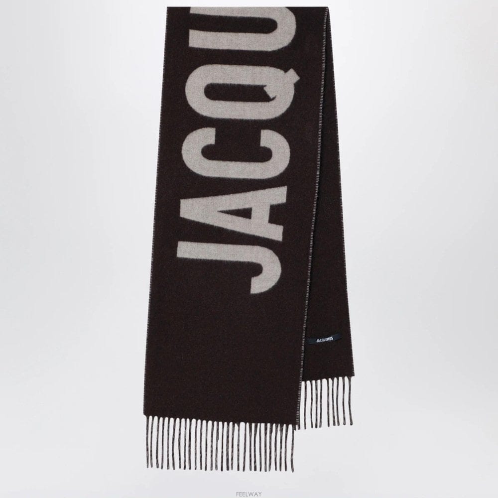 Jacquemus 26 F/W ��ũ���� ���� �� ��ī�� WITH �ΰ� ACU00435 B005236337826 F/W ��ũ���� ���� �� ��ī�� WITH �ΰ� ACU00435 B0