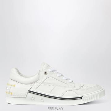26 F/W 펜디 FENDI FENDER 로우탑 스니커즈 인 화이트  B0052363383