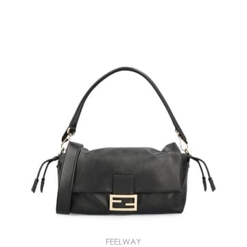FENDI 26FW ��� �ٰ�Ʈ ����Ʈ �̵�� �� 8BR856 B1ZKF0QA1 BLACK26FW ��� �ٰ�Ʈ ����Ʈ �̵�� �� 8BR856 B1ZKF0QA1 BLA