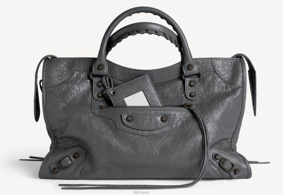 Balenciaga 26 F/W �߷��þư� �� ��Ƽ �� M 8657602ACFH/1251 B074233651926 F/W �߷��þư� �� ��Ƽ �� M 8657602ACFH/1251 B07423