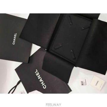 샤넬 목걸이 주얼리 케이스 쇼핑백 제품택 룩북 정품 세트