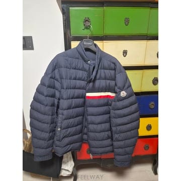 몽클레어 예레스 경량 패딩 네이비(6size)
