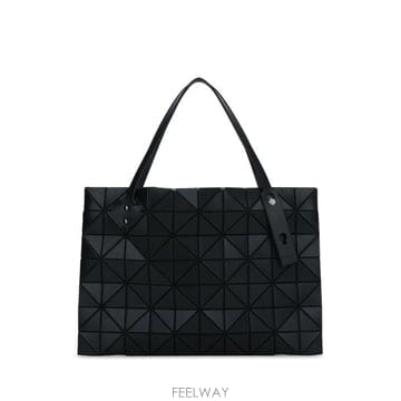 Issey Miyake 26FW �ٿ��ٿ� ��Ʈ�� BB68AG401 16 MATTE BLACK26FW �ٿ��ٿ� ��Ʈ�� BB68AG401 16 MATTE BLACK