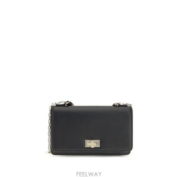 FENDI �ؿ� ���¸���� AW26 ��� ���� ��ī�� ���� ü�� ���� 8M0604B1JS_F0QA1�ؿ� ���¸���� AW26 ��� ���� ��ī�� ���� ü�� ���� 8