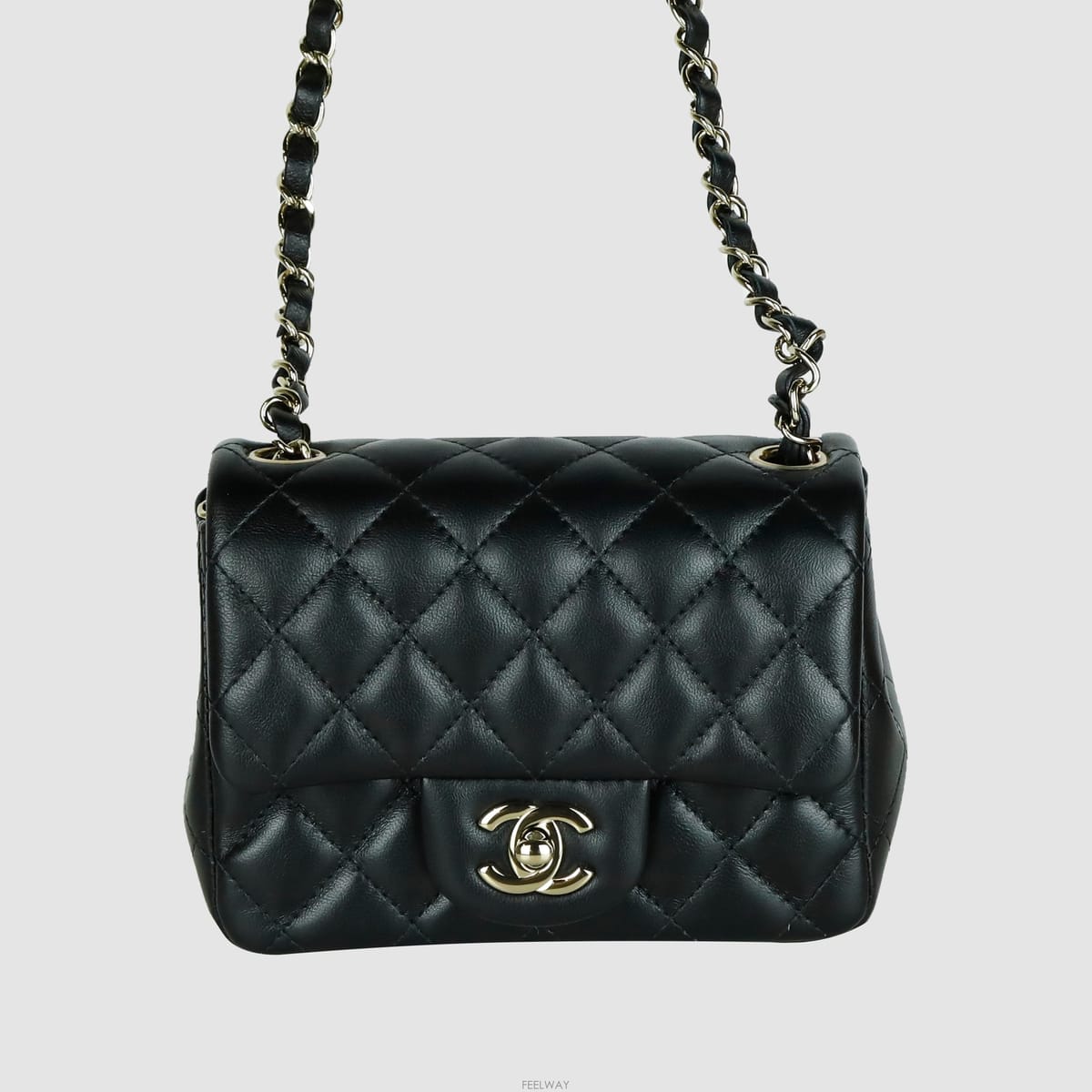 CHANEL [�Ƹ�����]���� Ŭ���� �ڶ� �� �÷� ����� ũ�ν���A35200[�Ƹ�����]���� Ŭ���� �ڶ� �� �÷� ����� ũ�ν���A352