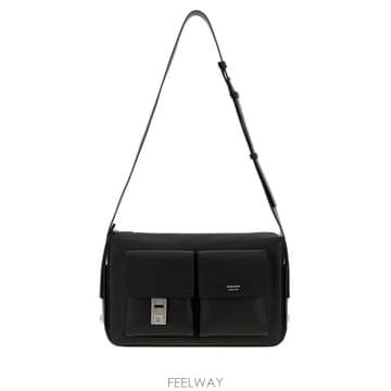 Ferragamo [X45]��󰡸� 241989797418 NERO ���� ũ�ν��� ����� �޽����� Black leather T[X45]��󰡸� 241989797418 NERO ���� ũ�ν��� ����� 