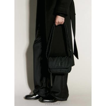 26 FW 생로랑 남성 니키 스몰 메신저 백 sla0156040blk