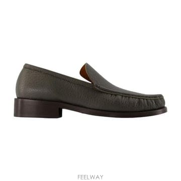 Acne 26FW ��ũ�� ��Ʃ��� ���� BD0353 AB6 KHAKI26FW ��ũ�� ��Ʃ��� ���� BD0353 AB6 KHAKI
