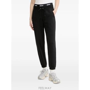 26 FW 디케이앤와이 로고 웨이스트밴드 드로스트링 트랙팬츠 DP6P3857 TP456209032