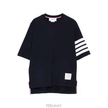 26 FW 톰브라운 4 스트라이프 소매 티셔츠 FJS102G07862 TP456328470