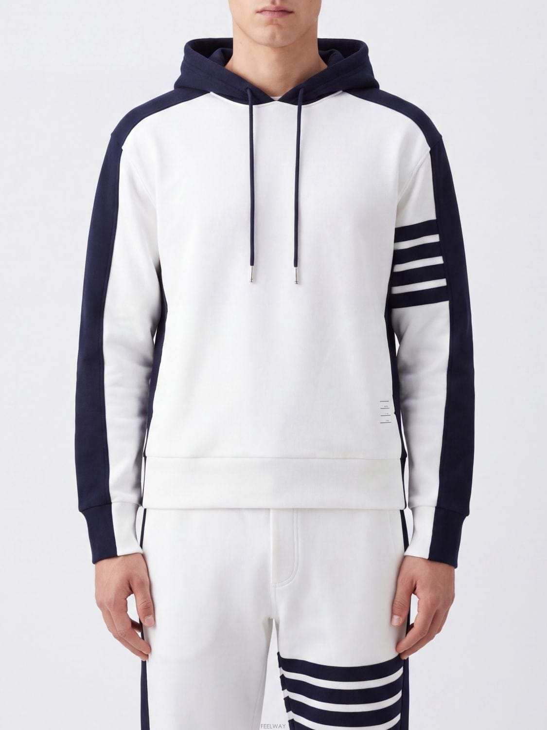 Thom Browne [A6] ����� MJT579A00535 ���� ������ MJT579A00535-104[A6] ����� MJT579A00535 ���� ������ MJT579A00535-10