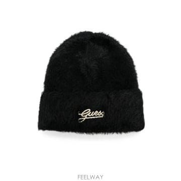 | Other Brand | 26 FW GUESS USA logo plaque faux fur beanie hat AW5633POL01B26 FW GUESS USA logo plaque faux fur beanie hat AW5633