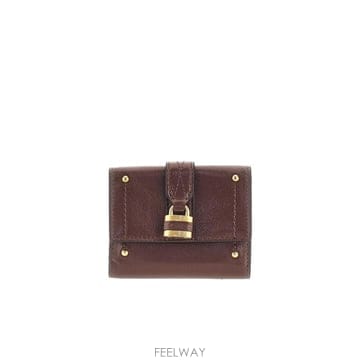 Chloe �δ��� Chloe ���ο� ���� �����δ��� Chloe ���ο� ���� ����