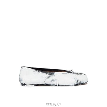 Maison Margiela �δ��� Maison Margiela ���� ���������� ȭ��Ʈ �÷� �����δ��� Maison Margiela ���� ���������� ȭ��Ʈ �÷� ��